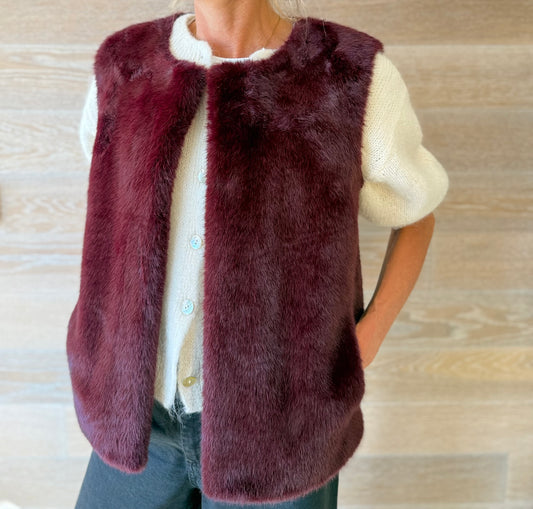 Fenchurch Burgundy Gilet