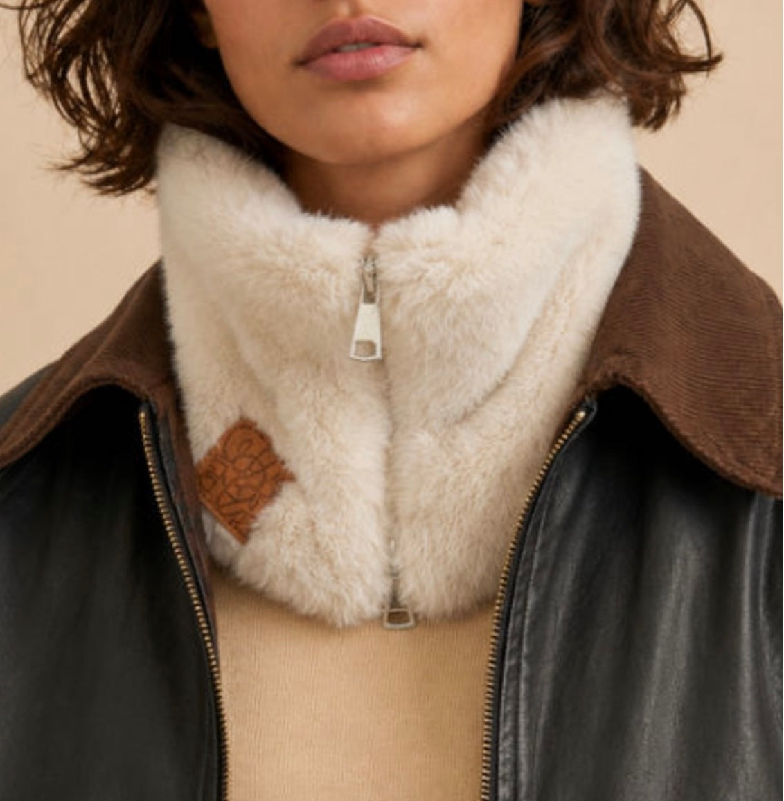 Savoy Ecru Snood / Collar