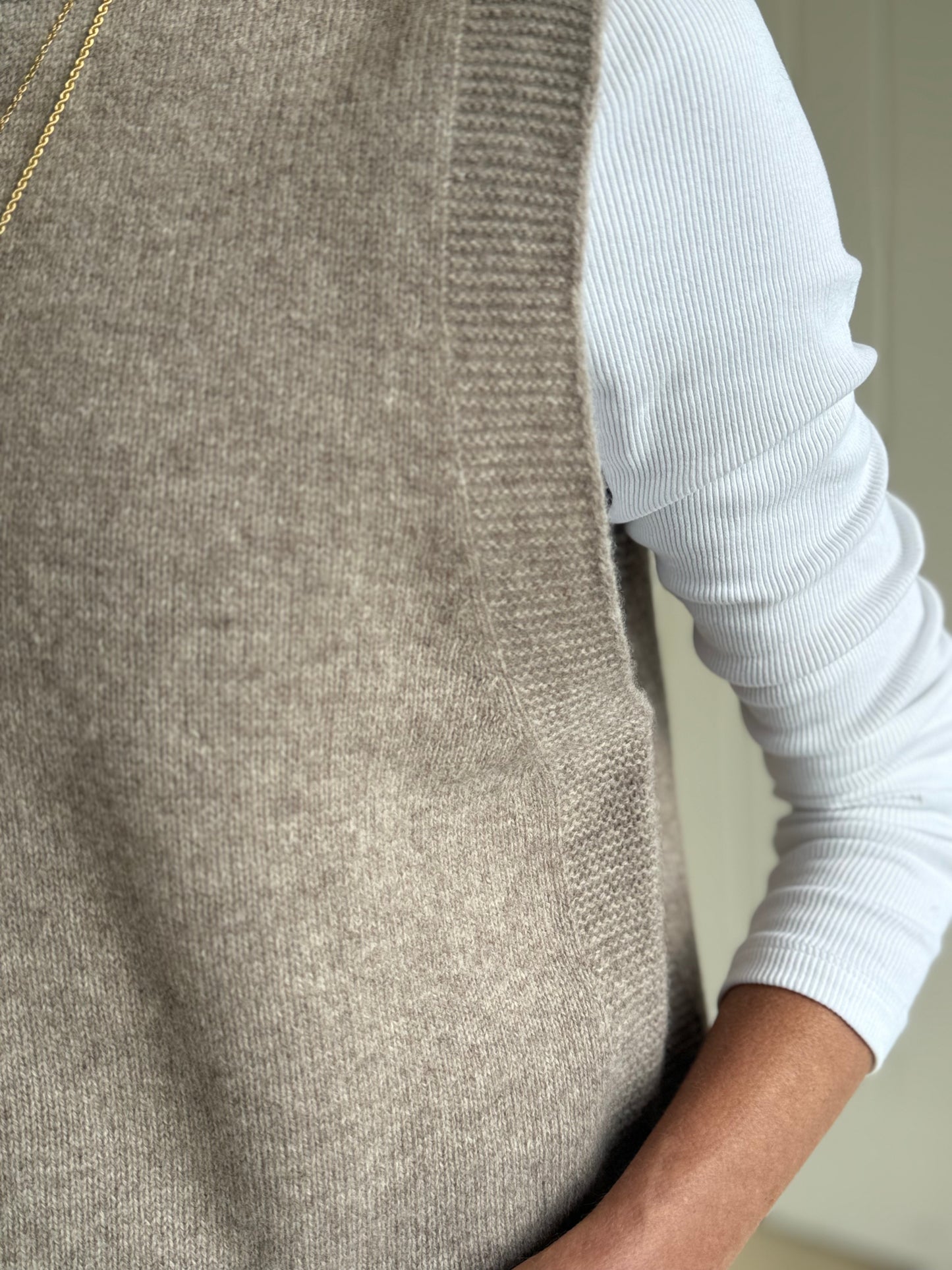 Ellerton Oatmeal Tank